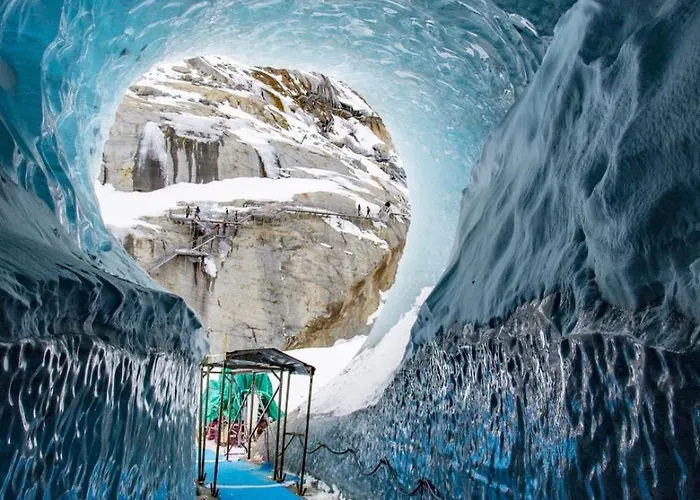 Chamois Blanc 2 Centre Mont Blanc Шамоні